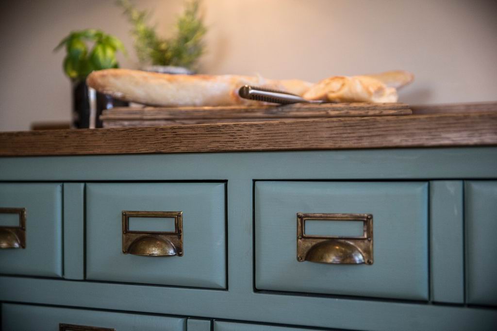 Taras-vintage-kitchen-8864